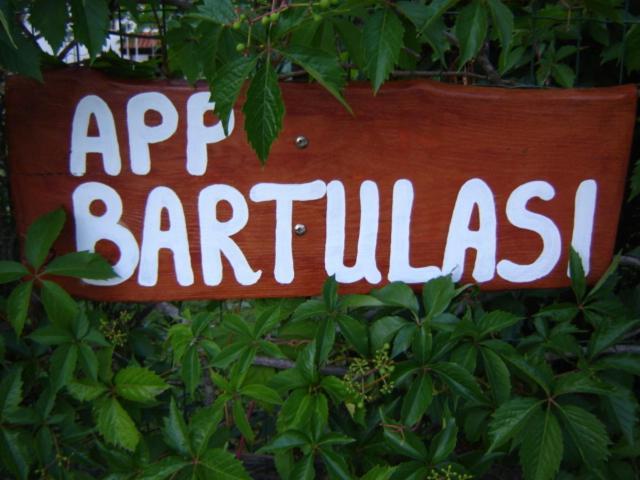 Apartmani Bartulasi Roč エクステリア 写真