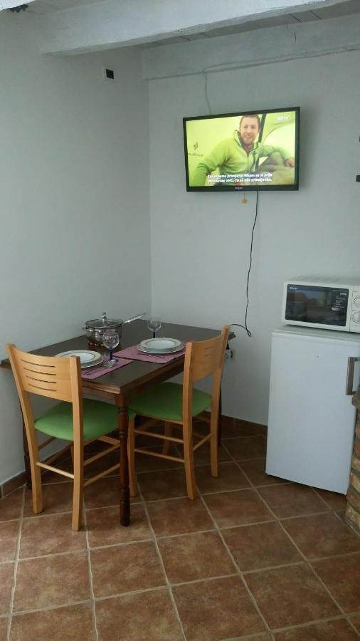 Apartmani Bartulasi Roč エクステリア 写真