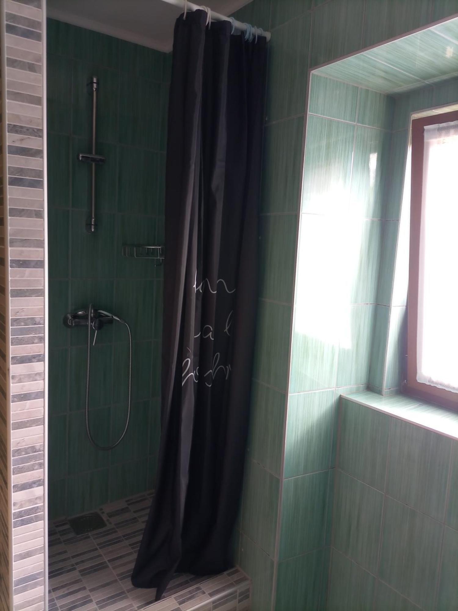 Apartmani Bartulasi Roč エクステリア 写真