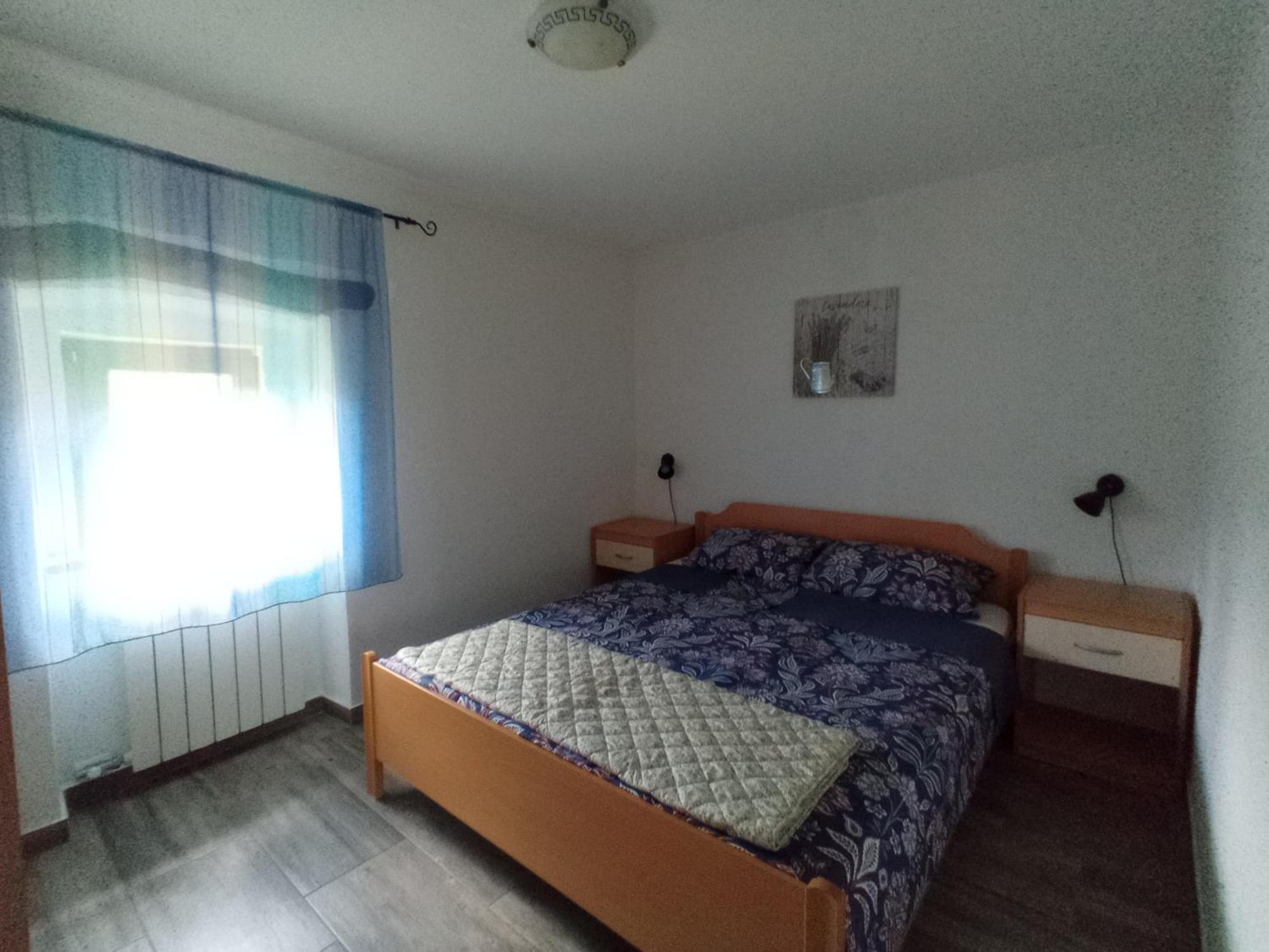Apartmani Bartulasi Roč エクステリア 写真
